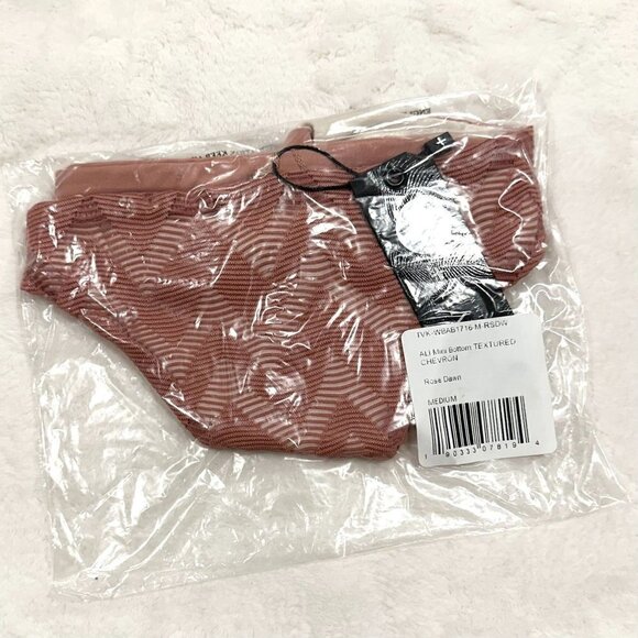 NWT Tavik Ali Mini Swim Bottom Textured Chevron in Rose Dawn - Medium - Picture 4 of 8